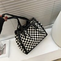 2021 New Autumn And Winter Fashion Checkerboard Large Capacity Tote Drawstring Shoulder Handbag main image 5