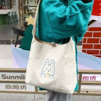 Autumn Winter Large-capacity Bag Female 2021 New Cartoon Bear Bucket Bag Wholesale main image 5