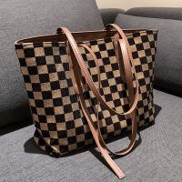 Large-capacity Women's Bags Autumn And Winter 2021 New Trendy Plaid Tote Bag main image 4