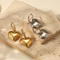 European And American New Stainless Steel Earrings Hollow Heart Pendant Earrings main image 3