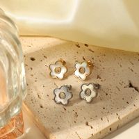 Stainless Steel Earrings Natural White Shell Three-dimensional Flower Earrings Jewelry main image 1