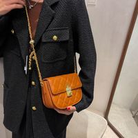 حقيبة صغيرة لحقيبة سلسلة من الحقائب النسائية Ins2021 قفل جديد أنيق اللون أحادي الكتف ، حقيبة نسائية ، حقيبة سرج sku image 5
