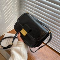 Best Selling Bag Women's Autumn And Winter 2021 New Fashion High Sense Shoulder Messenger Bag Western Style Popular Small Square Bag main image 5