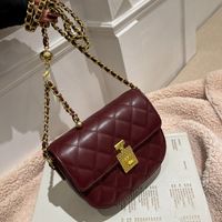 High-grade High Quality Small Bag Women's 2021 Best-selling New Type Trendy All-match Messenger Bag Chain Stylish Good Texture Saddle Bag main image 5