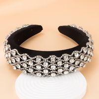 Baroque Autumn And Winter New Diamond Fabric Headband Wholesale main image 3