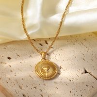 New Gold-plated Stainless Steel Necklace Jewelry Three-dimensional Round Pendant Necklace main image 3