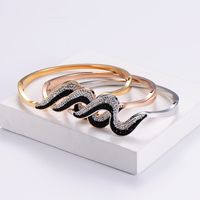 Aml Factory Direct High-end Boutique Jewelry Wholesale Women's Simple Stainless Steel Inlaid Black And White Rhinestone Wave Bracelet main image 5