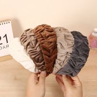 Bandeau En Peluche Plié En Tissu Coréen Simple Bandeau De Couleur Unie Accessoires Pour Cheveux main image 2