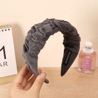 Fabric Fold Plush Headband Korean Simple Solid Color Headband Hair Accessories main image 4