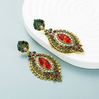 Fashion New Personality Retro Leaf-shaped Earrings Long Earrings main image 4