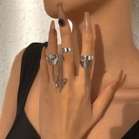 European And American Creative Chain Tassel Butterfly Ring Punk Hip Hop Jewelry main image 3