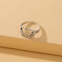 Europe And America Cross Border New Personalized Retro Creative Heart-shaped Ring Fashion Simple Alloy Gesture Heart-shaped Ring Ornament main image 1