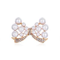 New Simple Fashion Diamond-studded Pearl Bow Brooch Clothing Accessories Wholesale main image 6