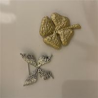 Ancient Golden Clover High-end Brooch Female Anti-emptied Safety Pin Niche Cute Wild Pin Fixed Clothes Accessories main image 6