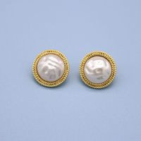 Korean New Simple Square Five-pointed Star Heart-shaped Pearl Stud Earrings Geometric And Gold Hemming Earrings Cross-border Sold Jewelry main image 5