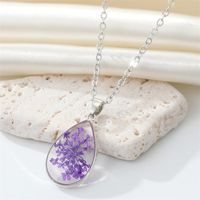 Cross-border Sold Jewelry Drop Shape Transparent Resin Dried Flower Necklace Bohemian Preserved Fresh Flower Starry Clavicle Chain sku image 3