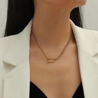 Fashion U-shaped Buckle Necklace Simple Titanium Steel Clavicle Chain main image 2