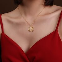 European And American Jewelry Flower Rose Pendant Round Necklace Titanium Steel Clavicle Chain main image 5