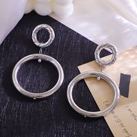 Retro Ethnic Style Simple Round Ring Earrings Autumn And Winter Ins Fashion Hollow Earrings main image 3