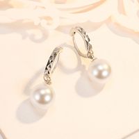 Korean Silver-plated Car Flower Pearl Earrings Female Copper Earrings Fashion Ear Jewelry Wholesale main image 4