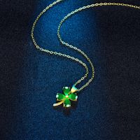Korean Version Green Agate Four-leaf Clover Necklace Green Chalcedony Four-leaf Clover Pendant Clavicle Chain Jewelry main image 4