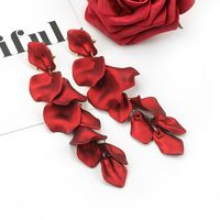 Korea Sexy Red Rose Petal Tassel Rhinestone Metal Earrings main image 5