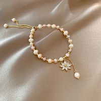Bracelet De Perles D&#39;eau Douce De Mode Design Fleur Zircon Bracelet En Cuivre En Gros main image 1