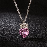 Fashion Queen Necklace Retro Crown Pendant Peach Heart Pendant Clavicle Chain Love Necklace sku image 4