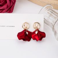 Korea Sexy Red Rose Petal Tassel Rhinestone Metal Earrings sku image 4