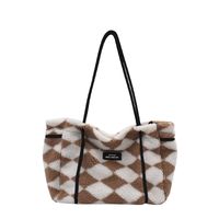 Large-capacity Fashion Winter One-shoulder Plush Messenger Simple Tote Bag sku image 1