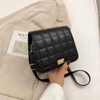 Fashion Texture Messenger Bag Korean Version Simple Shoulder Bag Chocolate Bag sku image 2