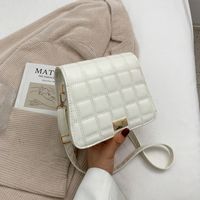 Fashion Texture Messenger Bag Korean Version Simple Shoulder Bag Chocolate Bag sku image 4