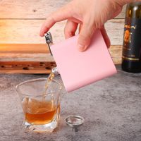 1pc Hip Flask With Mini Funnel Wholesale main image 1