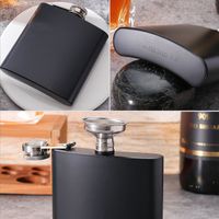 1pc Plain Hip Flask With Funnel main image 6