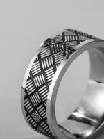 Men's Retro Titanium Steel Carved Ring Wholesale main image 3