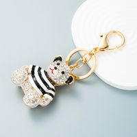 New Animal Series Drip Oil Diamond Stripe Bear Alloy Keychain Pendant Bag main image 7