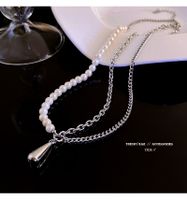 Korean Asymmetrical Design Sense Pearl Titanium Steel Drop-shaped Clavicle Chain sku image 1