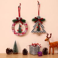 Christmas Ornaments Cedar Tree Christmas Tree Scene Round Small Pendant main image 4