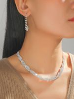 Women's Fashion Twisted Diamond Necklace And Earring Set sku image 1