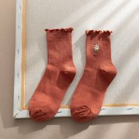Thin Vertical Pile Of Socks Female Spring And Autumn Curling Small Daisy Embroidery In The Tube Socks sku image 3