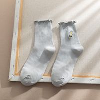 Thin Vertical Pile Of Socks Female Spring And Autumn Curling Small Daisy Embroidery In The Tube Socks sku image 4