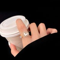 Dongda Simple Fashion Love Heart-shaped Ring Trending Unique Trendy Pearl Ring Elegant Zircon Niche Index Finger Ring main image 2