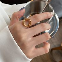 Korean New Temperament Hollow Fashion Round Opening Couples Ring main image 4