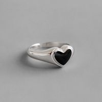Japanese And Korean Glossy Dripping Black Love Heart-shaped Ring Fashion Simple Style Open Food Ring Ins Special-interest Design Hand Jewelry sku image 1