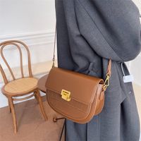 Autumn And Winter 2021 New Trendy Messenger Bag Retro Fashion Shoulder Saddle Bag main image 5