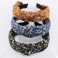 Korean Style Ins Women's Spring And Summer Simple Fashion Fabric Hair Band main image 1