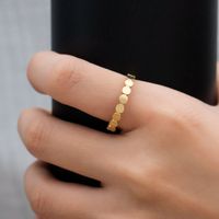 Disc European And American Geometric Shiny Simple 18k Gold Tail Stainless Steel Ring main image 1