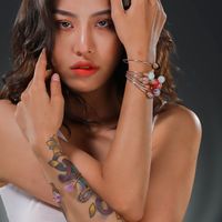 Bracelets En Alliage De Dames Exquis Multicolores À La Mode En Gros main image 1