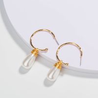 Fashion Creative Baroque Pearl Long Earrings Wholesale main image 1