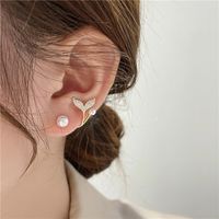 New Style Zircon Fishtail Pearl Temperament Design Earrings Wholesale main image 4